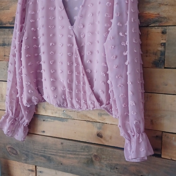 It's About Lola Boutique Blouse: - Picture 10 of 11